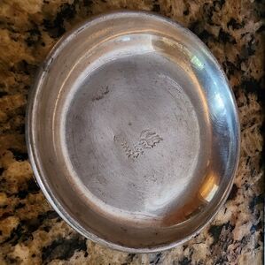 Vintage Marlboro Pewter dish Canada approx 4" diam
